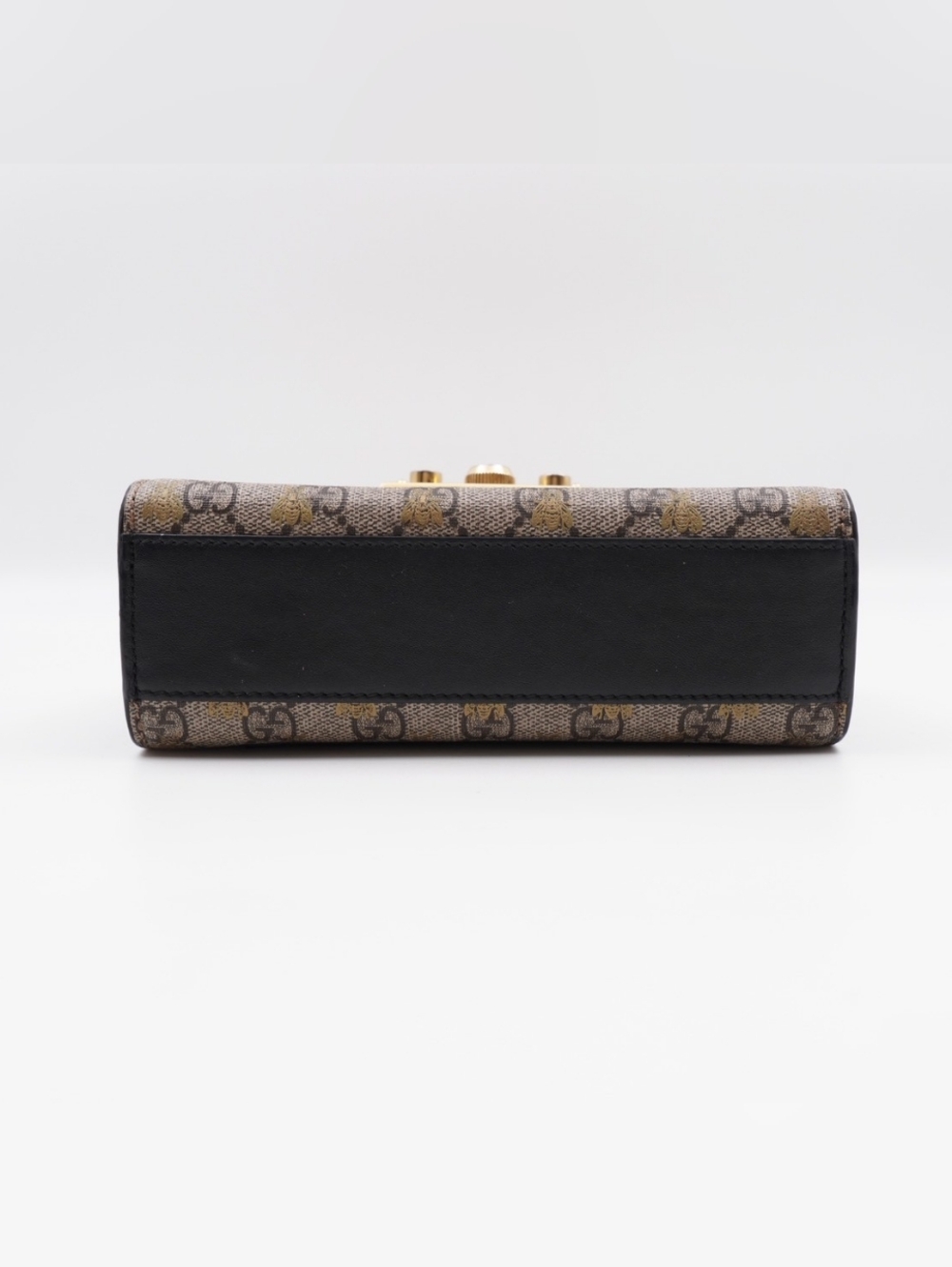CG70 💗 GUCCI Bee Padlock Shoulder Bag GG Coated Canvas and Leather - Picture 9 of 12